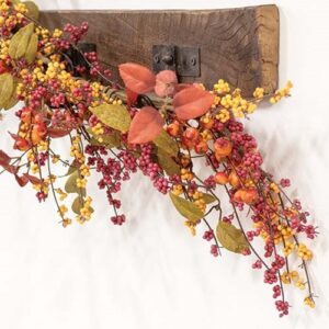 Bountiful Berries & Leaves Garland - 5ft