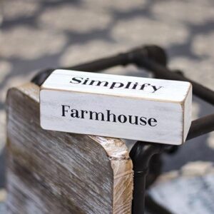 Farmhouse Four-Sided Block