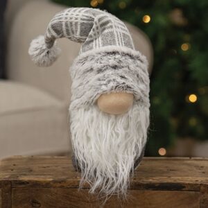 Gray & White Plaid Gnome Sitter