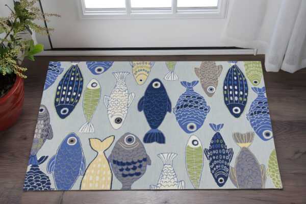2' X 4' Blue and Ivory Fish Hand Tufted Area Rug