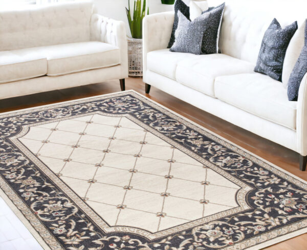 5' X 8' Ivory And Gray Diamond Area Rug