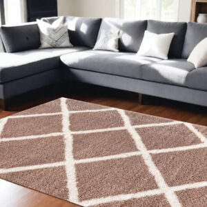 7' X 9' Beige Geometric Area Rug