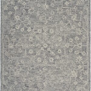 7' x 9' Gray Floral Finesse Area Rug