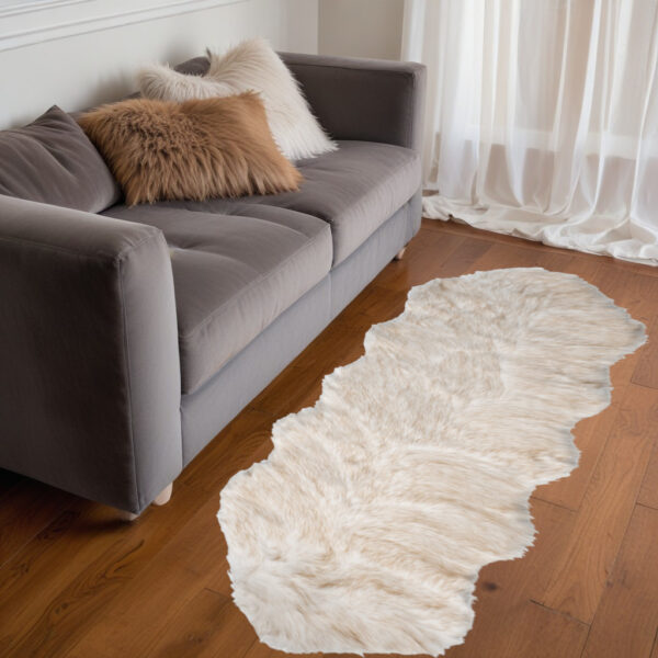 6' Tan Faux Fur Ombre Flokati Washable Area Rug