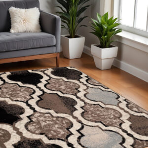 8' Ivory Quatrefoil Distressed Square Rug
