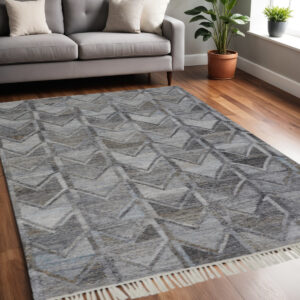 5' X 8' Gray Geometric Hand Woven Area Rug With Fringe