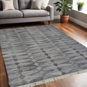 5' X 8' Gray Geometric Hand Woven Area Rug With Fringe