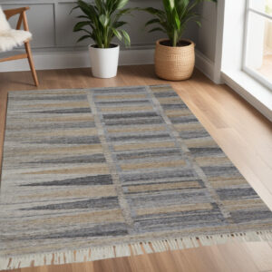4' X 6' Tan and Gray Geometric Hand Woven Area Rug With Fringe