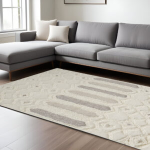 8' X 10' Gray and Ivory Wool Geometric Hand Tufted Area Rug