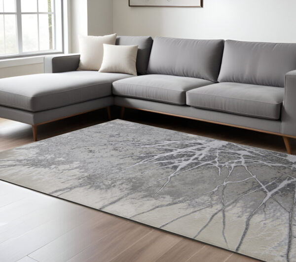7' X 10' Gray and Ivory Abstract Power Loom Non Skid Area Rug