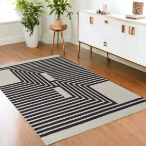 4' X 6' Gray and Black Wool Abstract Hand Tufted Area Rug