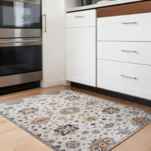 4' X 6' Cream Floral Area Rug
