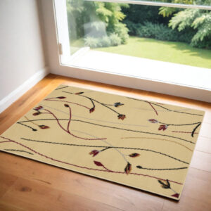 2' X 4' Ivory And Black Floral Area Rug