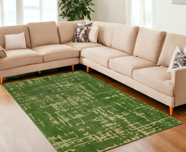 6' X 8' Green Abstract Non Skid Area Rug