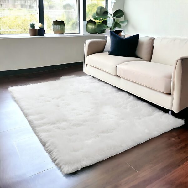 4' X 6' White Faux Sheepskin Shag Washable Area Rug