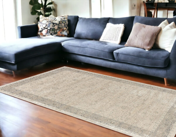 8' X 10' Beige and Ivory Floral Area Rug
