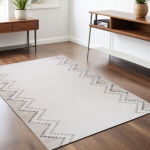 4' X 6' Beige and Brown Abstract Distressed Area Rug
