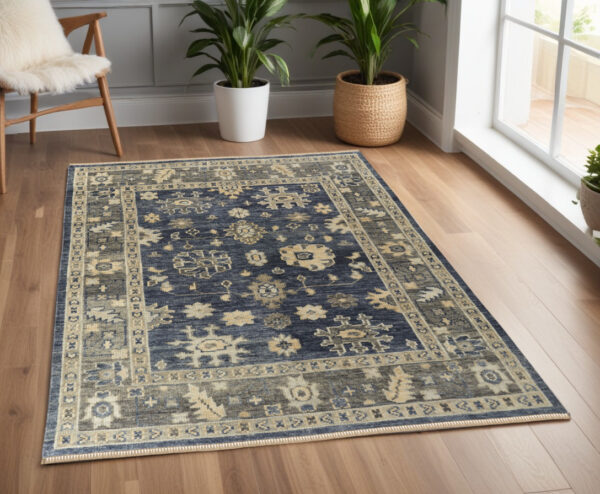 4' X 6' Blue and Gray Wool Floral Hand Knotted Area Rug With Fringe
