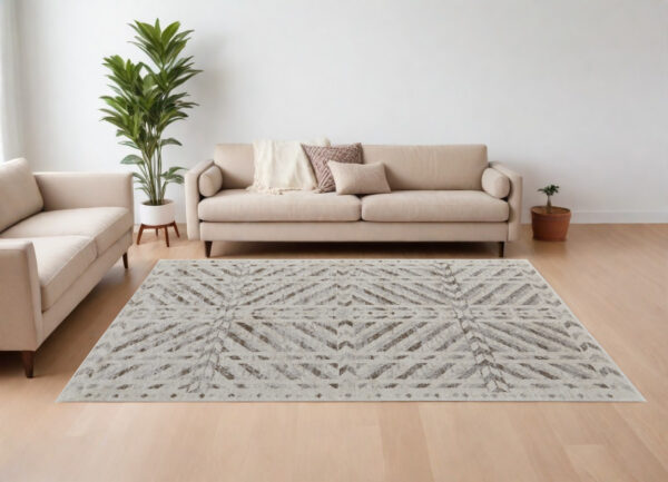 7' X 10' Ivory and Brown Geometric Power Loom Area Rug