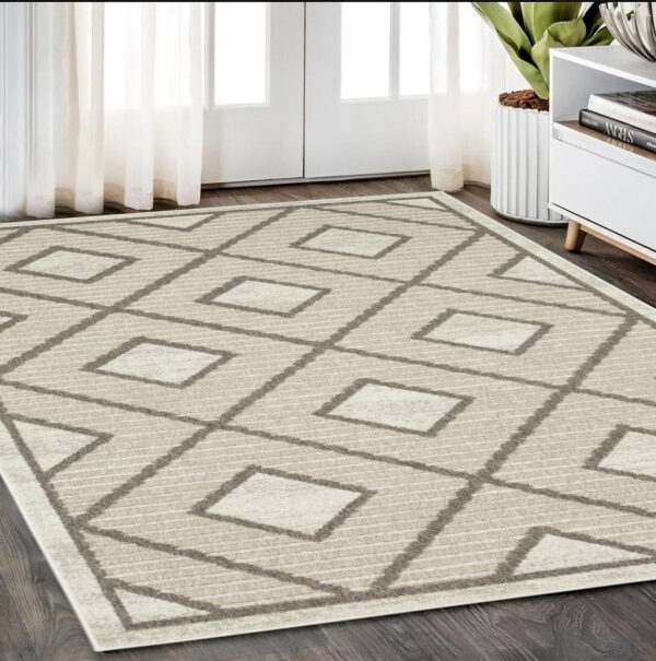 5' X 8' Beige And Brown Geometric Area Rug