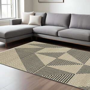 8' X 11' Beige Geometric Area Rug With Fringe