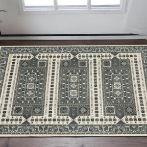 3' X 5' Gray And Blue Medallion Area Rug
