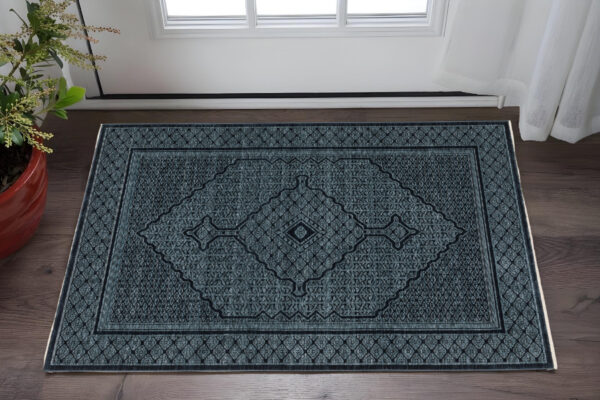 3' X 5' Blue And Teal Medallion Area Rug With Fringe