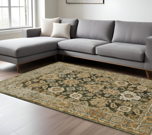7' X 10' Green And Gold Oriental Area Rug